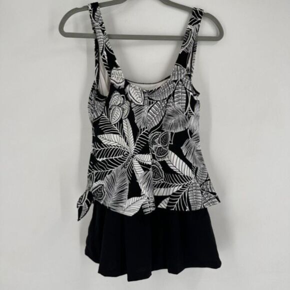 Azul by Maxine Of Hollywood Women's Skirted‎ Swim Dress One Piece Black White 8 - Picture 8 of 13